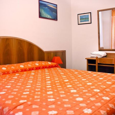 B&B Il Colle Serra San Quirico 外观 照片