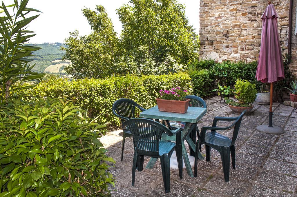 B&B Il Colle Serra San Quirico 外观 照片